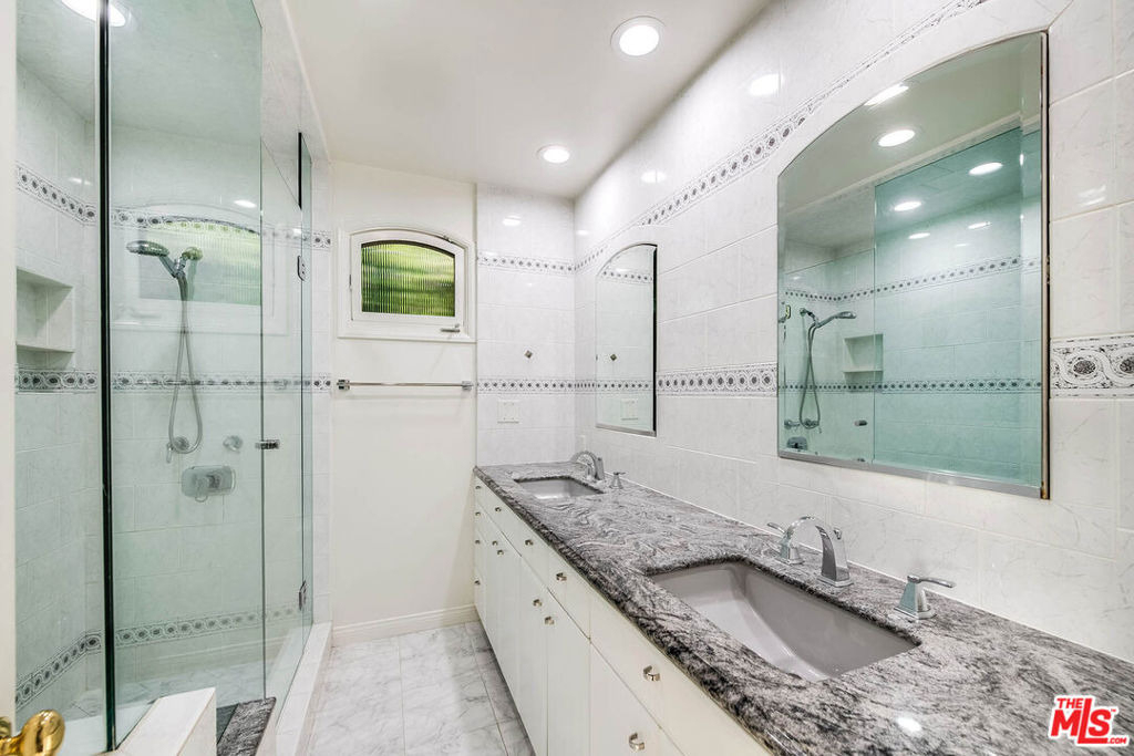 3115 Dona Susana Drive - Photo 33