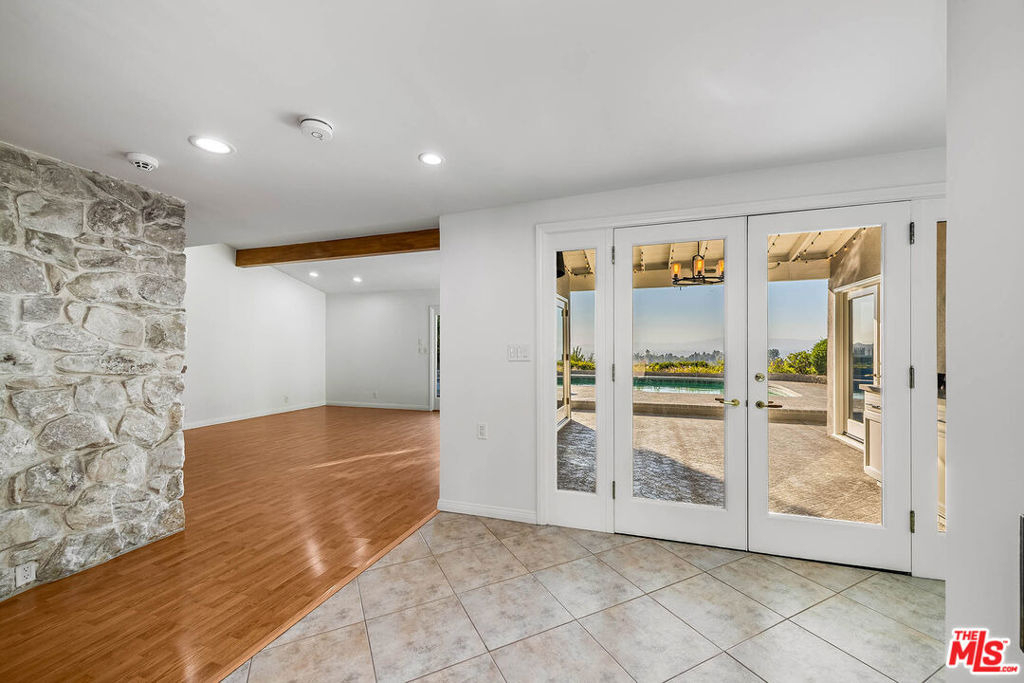 3115 Dona Susana Drive - Photo 6