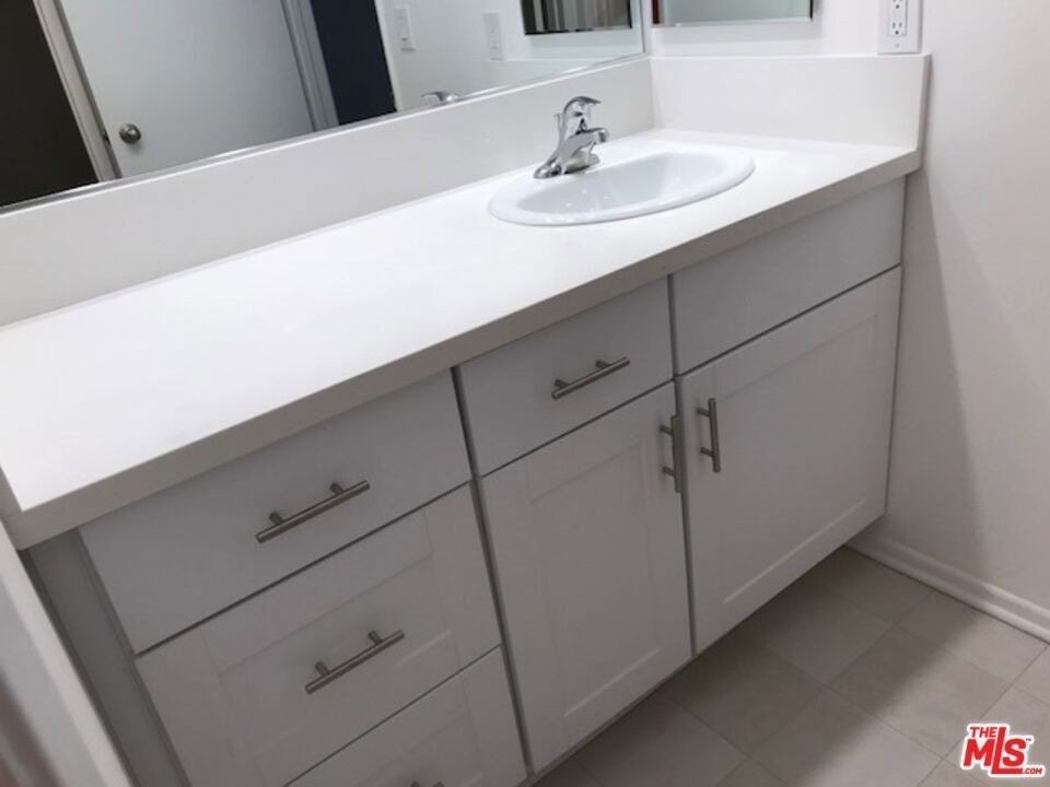 11730 W Sunset Boulevard - Photo 17