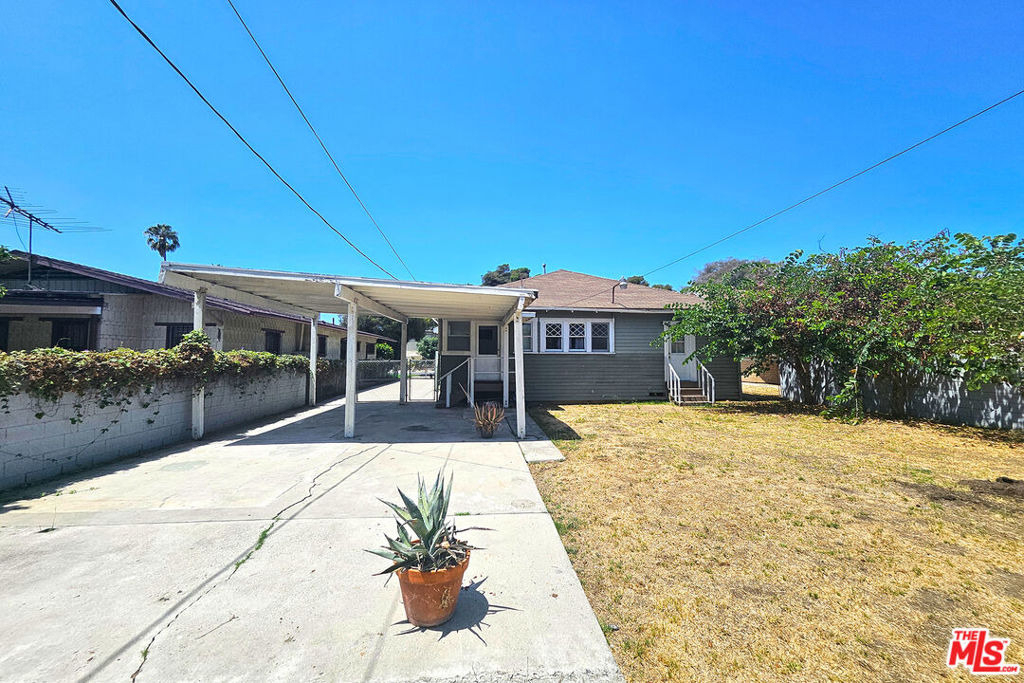 648 N Heliotrope Drive - Photo 25
