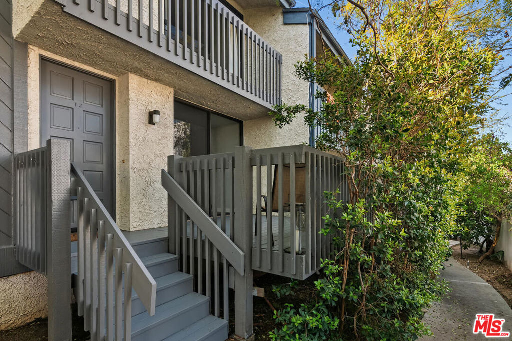 29239 Heathercliff Road - Photo 19