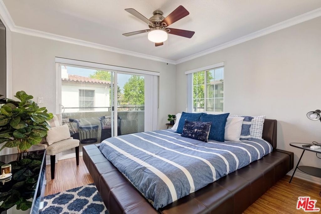 2138 E 1st Street - Photo 11