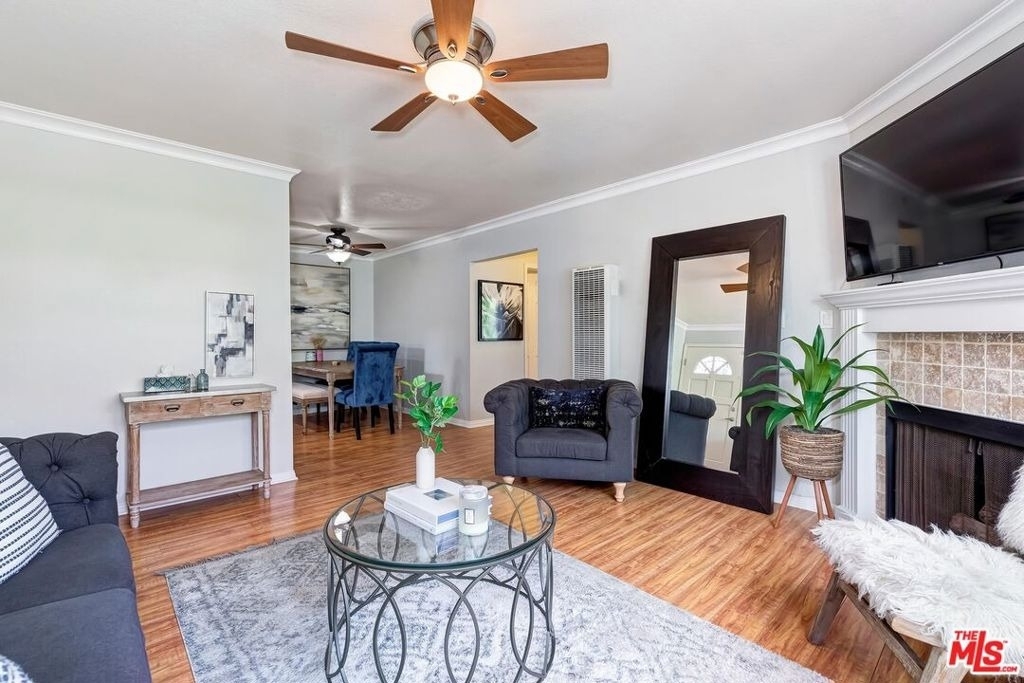 2138 E 1st Street - Photo 5