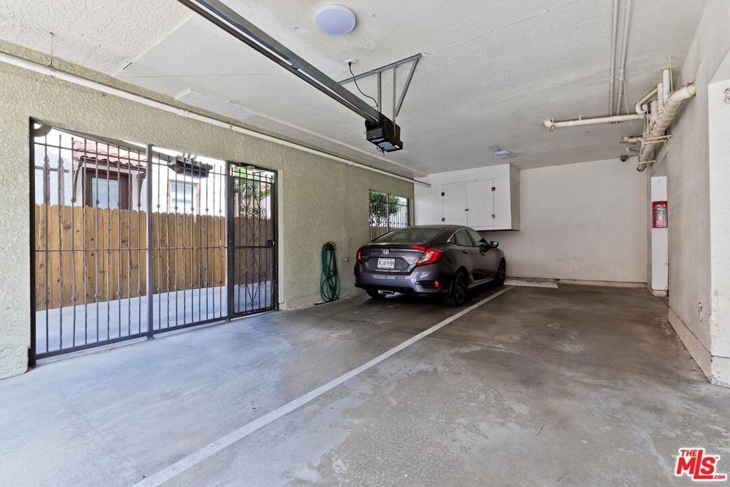 2138 E 1st Street - Photo 21