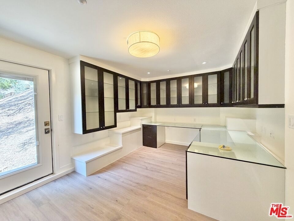 1515 Indiana Avenue - Photo 32