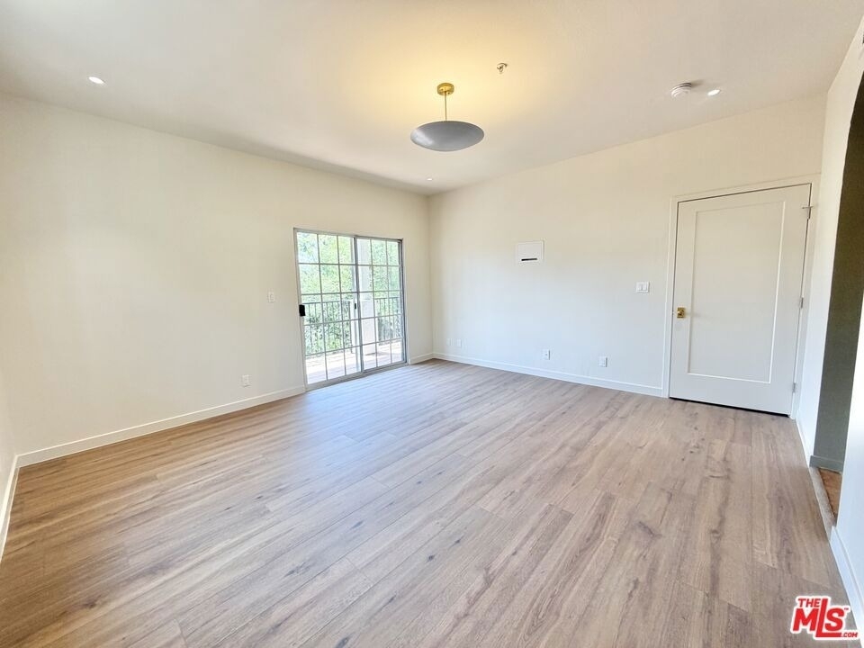 1515 Indiana Avenue - Photo 15