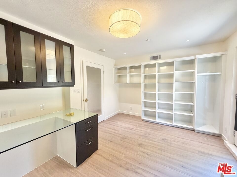 1515 Indiana Avenue - Photo 33