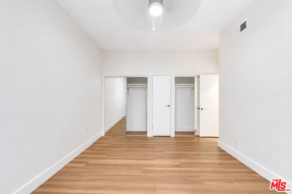 134 S Elm Drive - Photo 17