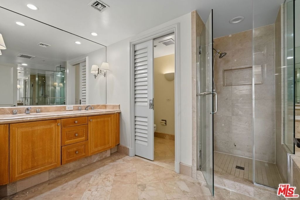 701 Ocean Avenue - Photo 28