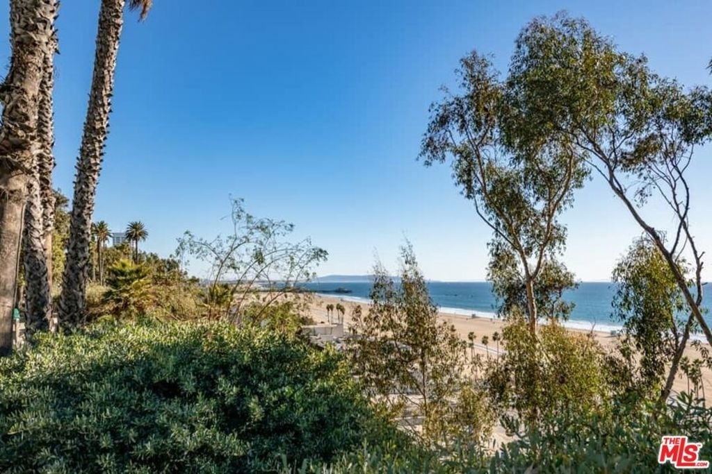 701 Ocean Avenue - Photo 18