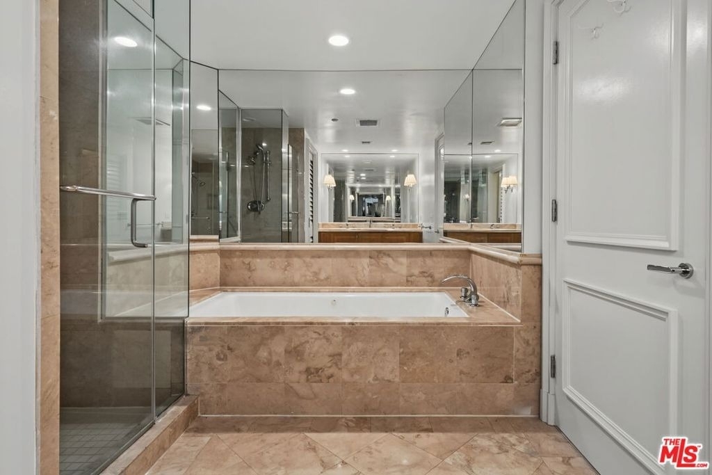 701 Ocean Avenue - Photo 31
