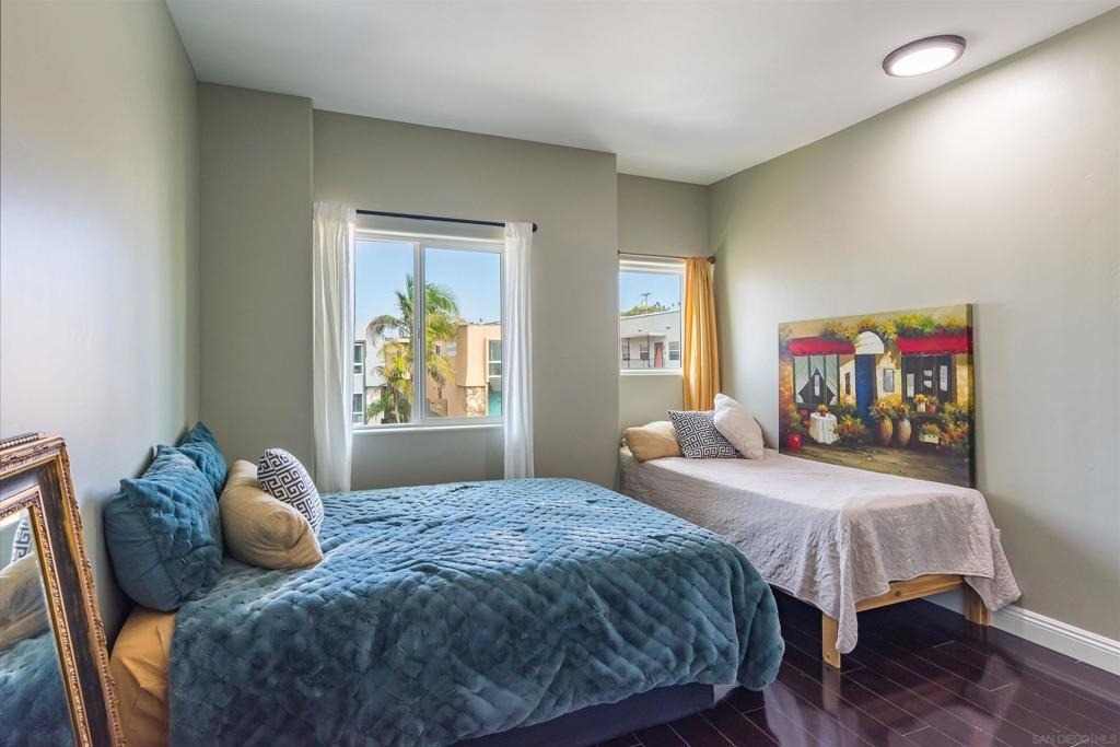 4741 Point Loma Ave - Photo 10