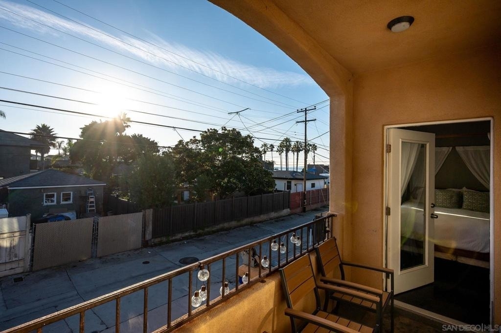 4741 Point Loma Ave - Photo 68