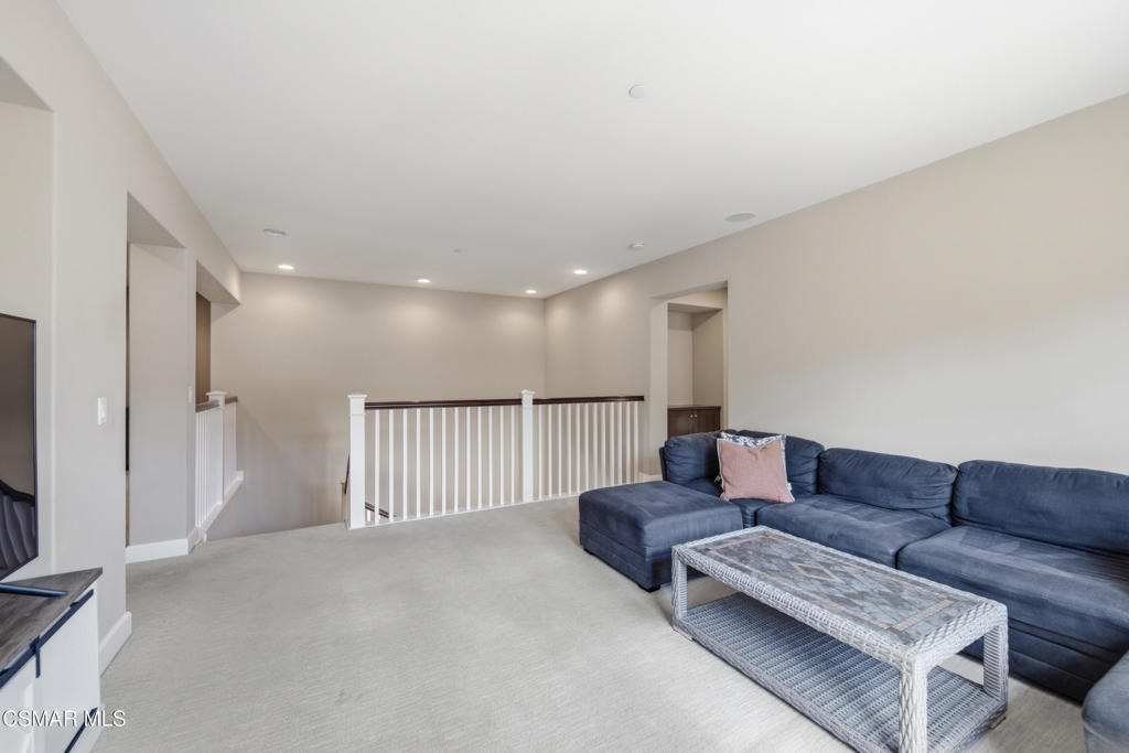 138 Mayflower Street - Photo 26