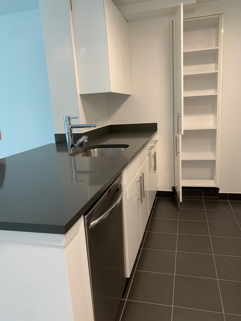 Copy of 4545 Center Boulevard, Unit 2717 - Photo 3