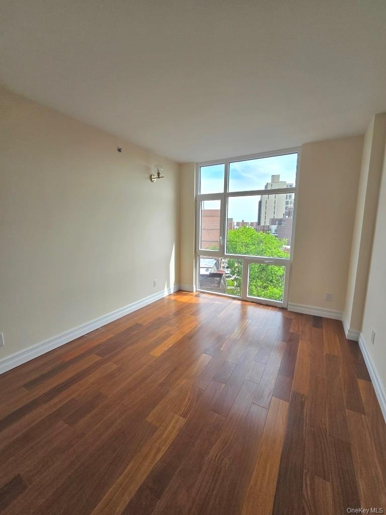65-18 Austin Street - Photo 9