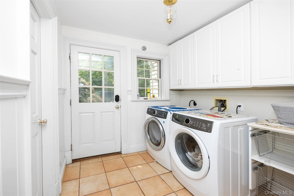 235 Centre Island Road - Photo 8