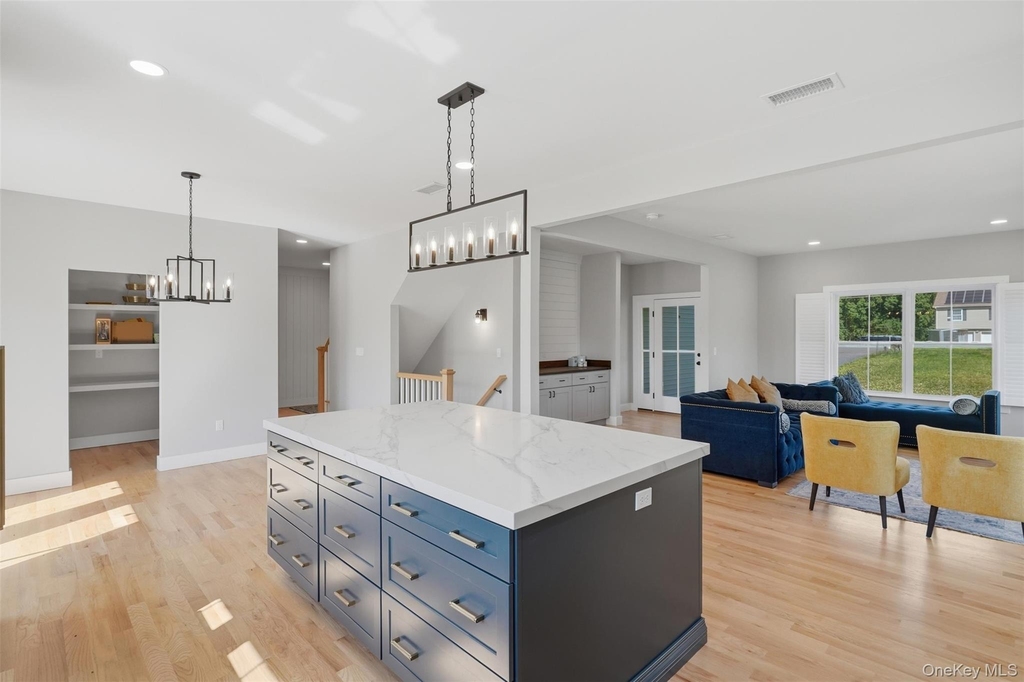 112 Pine Grove Road - Photo 7