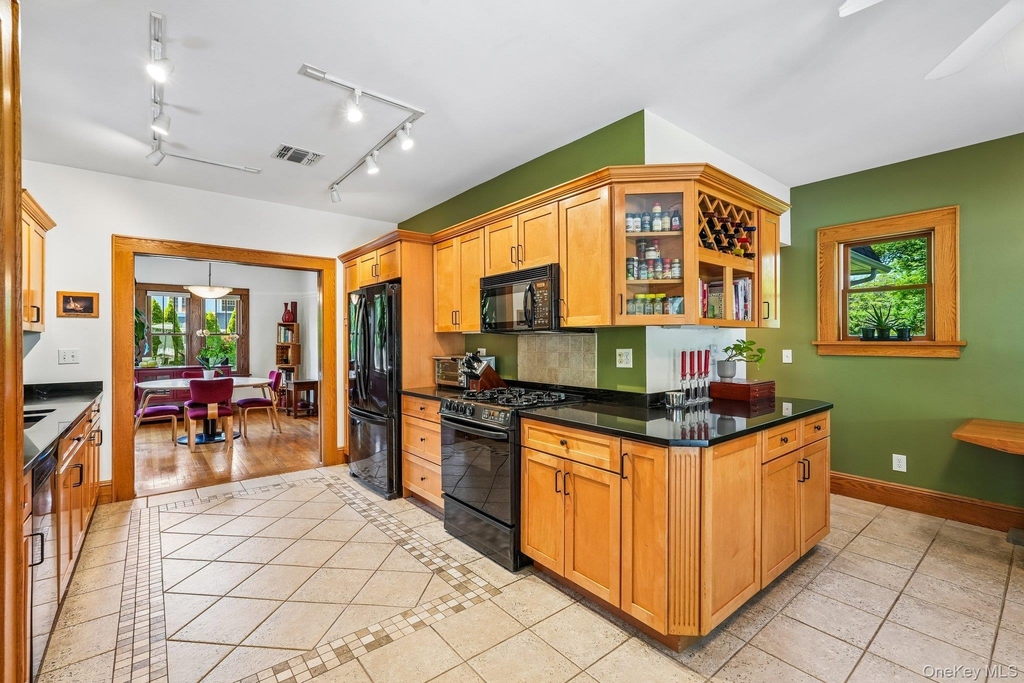 281 Piermont Avenue - Photo 21