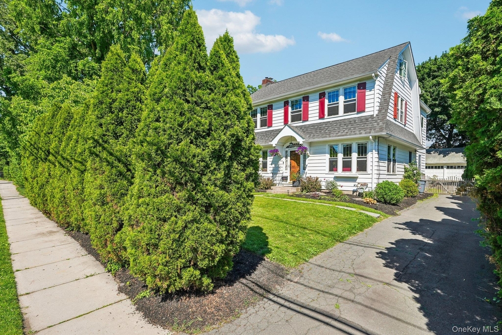 281 Piermont Avenue - Photo 1