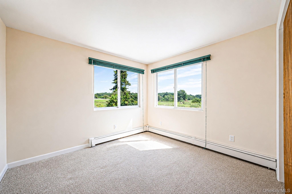 1394 Main Road - Photo 16