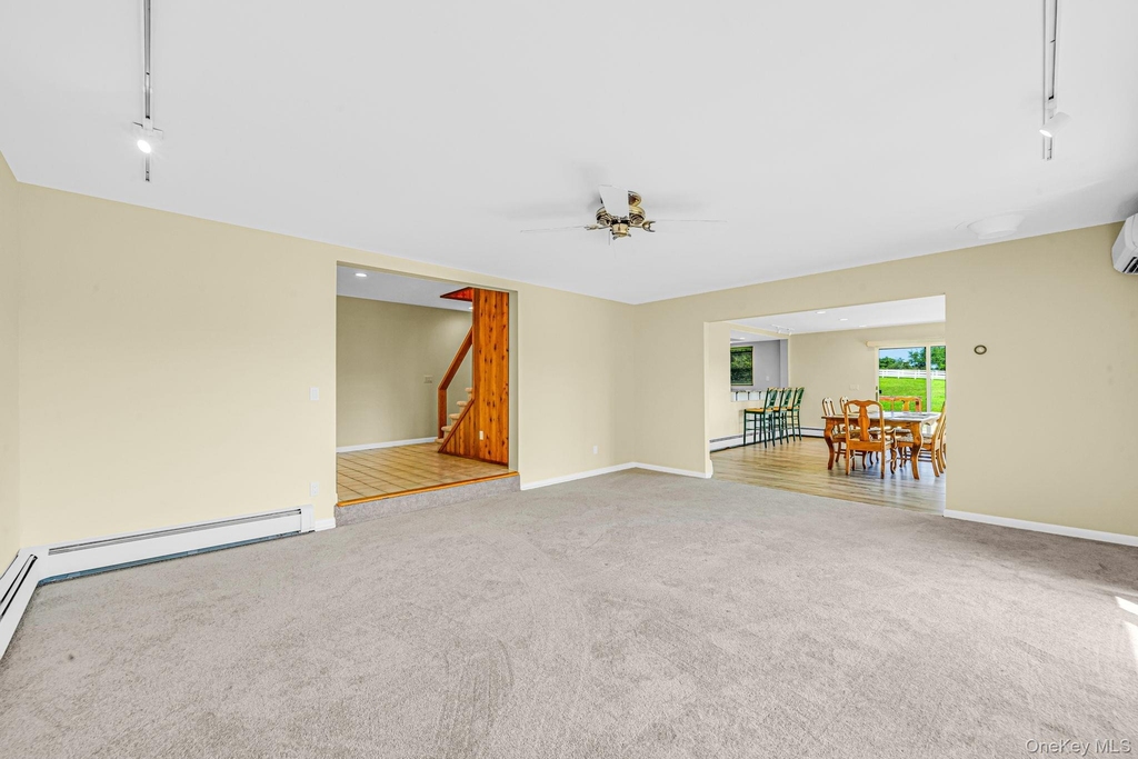 1394 Main Road - Photo 2