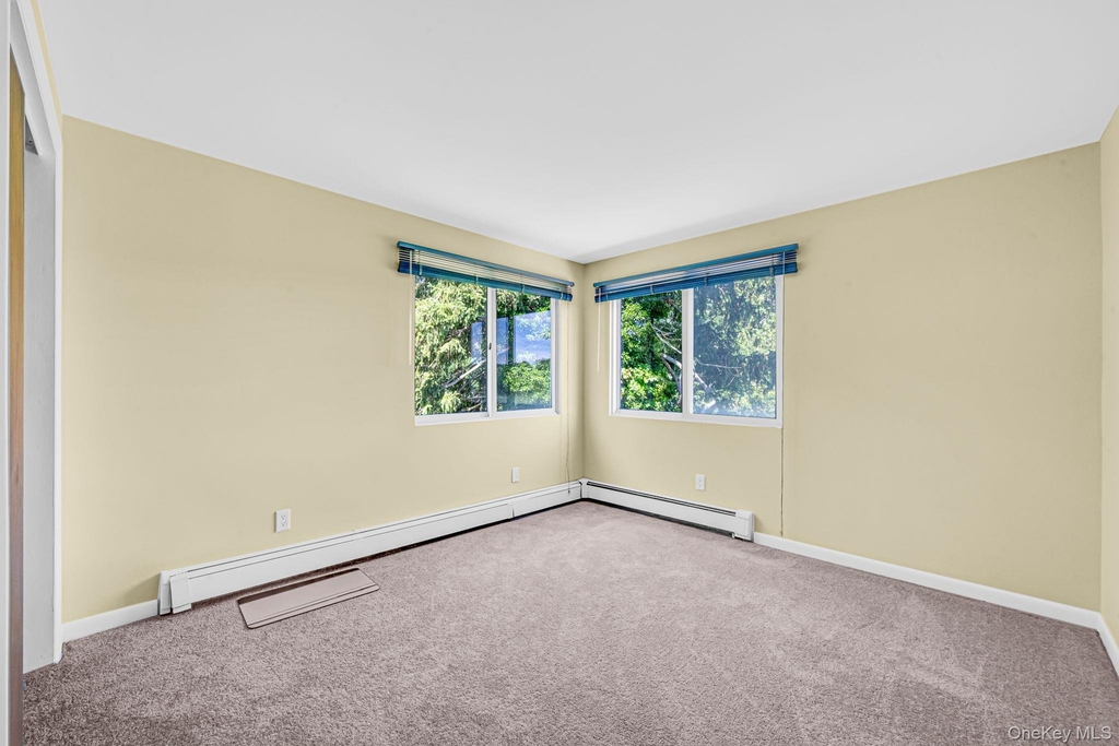 1394 Main Road - Photo 18