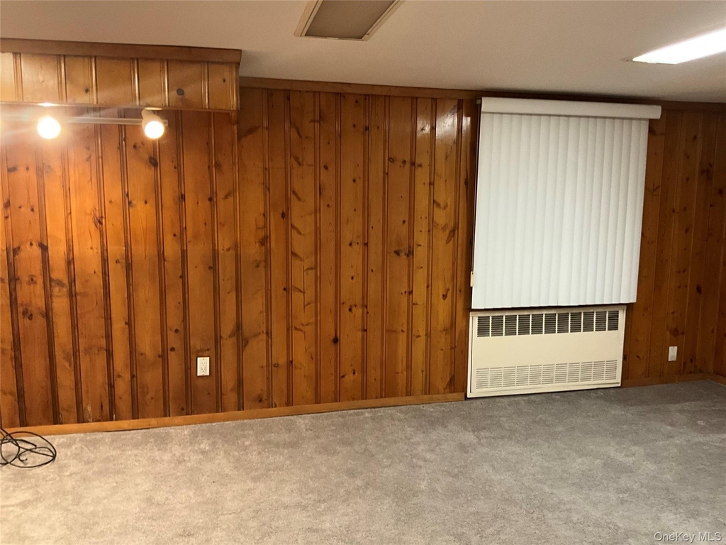 195 Central Park Road - Photo 19