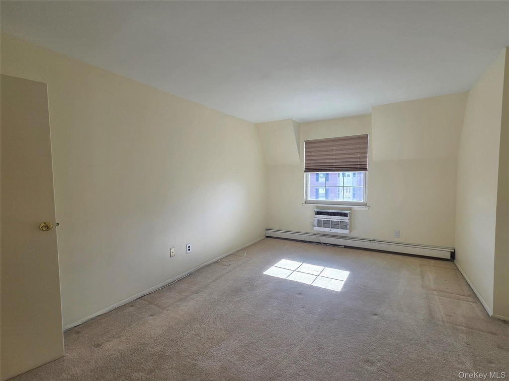 12-29 Diane Place - Photo 17