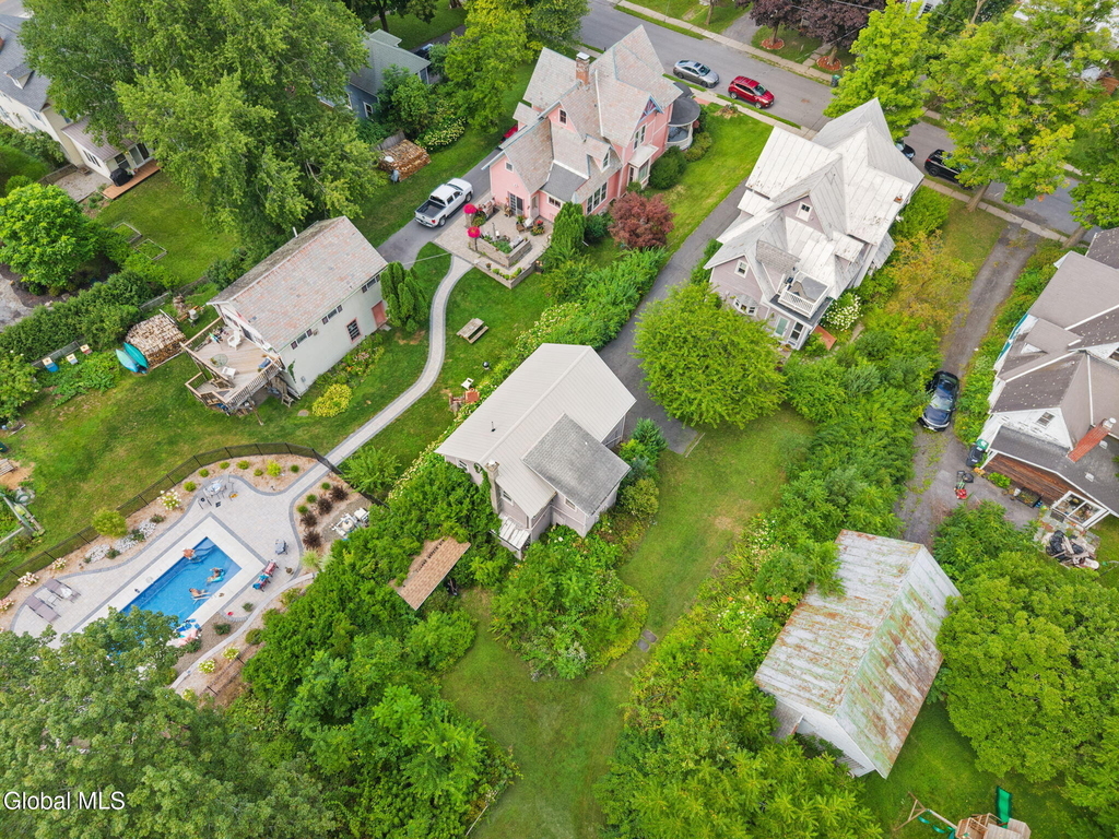 121 Washington Avenue - Photo 9