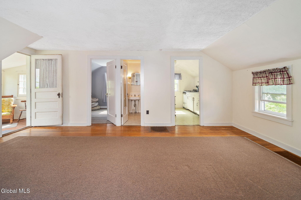 121 Washington Avenue - Photo 2