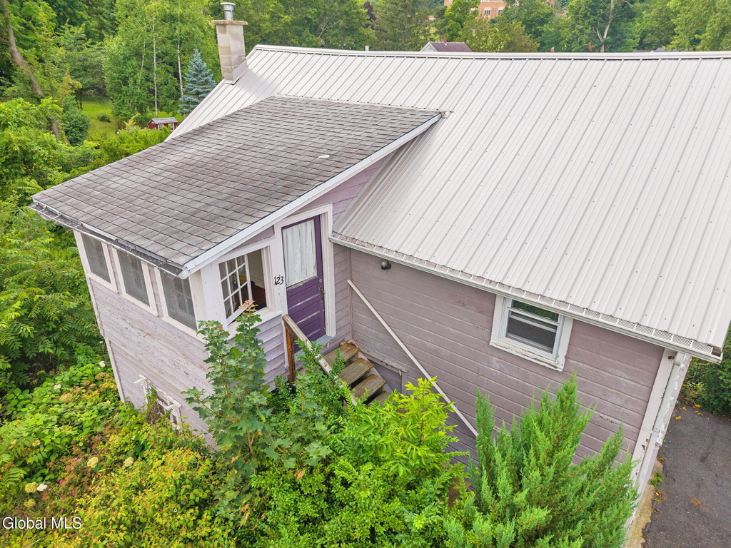 121 Washington Avenue - Photo 0