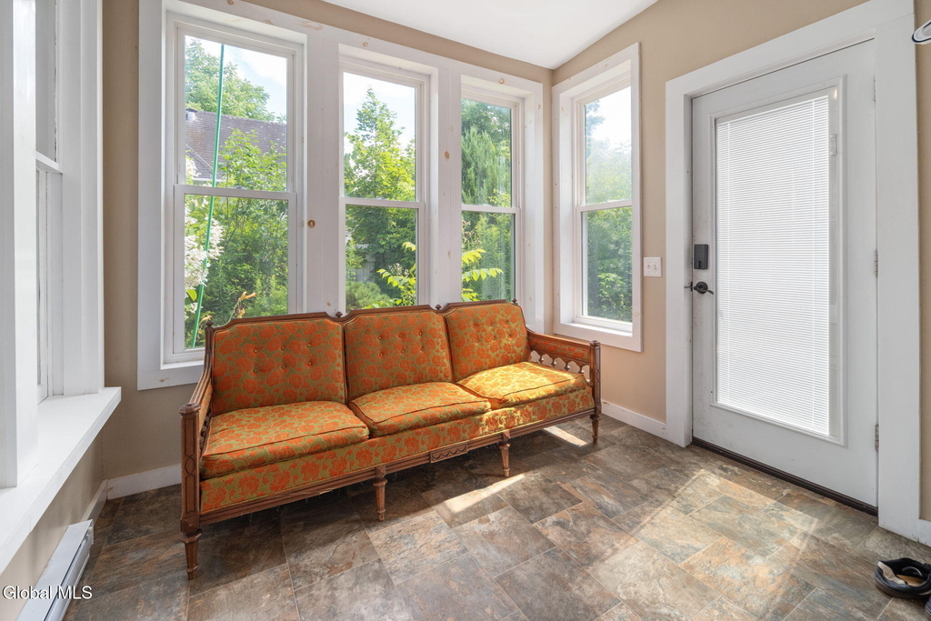 121 Washington Avenue - Photo 4