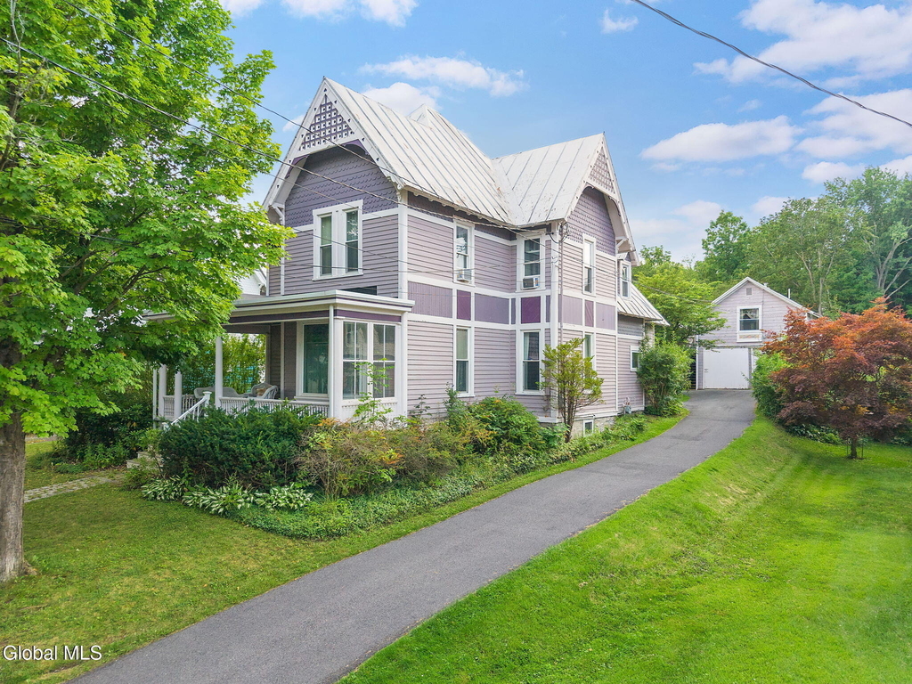 121 Washington Avenue - Photo 1