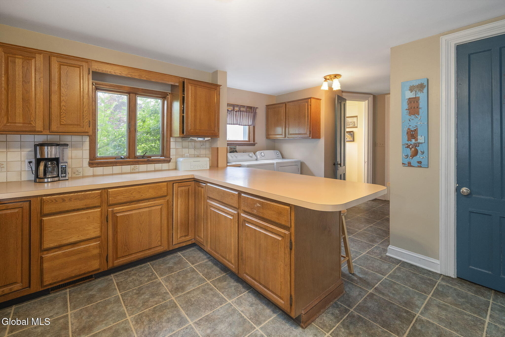 121 Washington Avenue - Photo 7