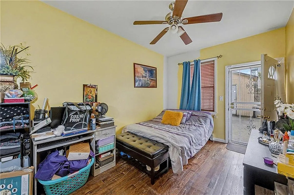 364 Evergreen Avenue - Photo 8