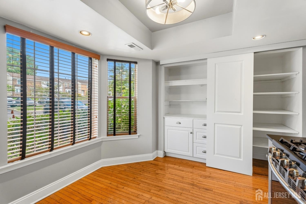 88 Wilshire Court - Photo 8
