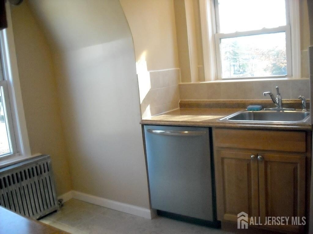 301 Penfield Place - Photo 2