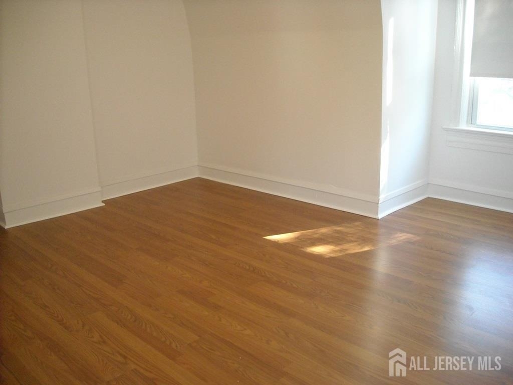 301 Penfield Place - Photo 6