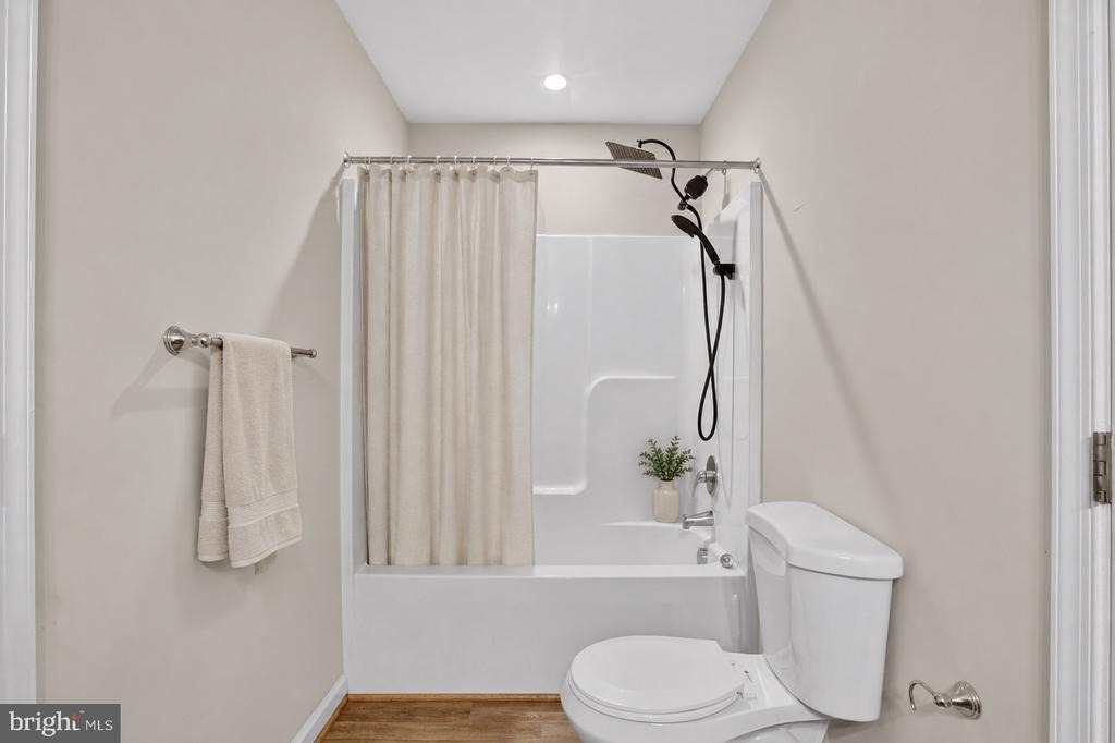 230 12th Street - Photo 11