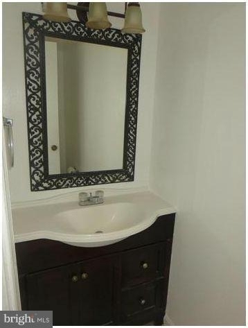 10193 Farragut Court - Photo 5