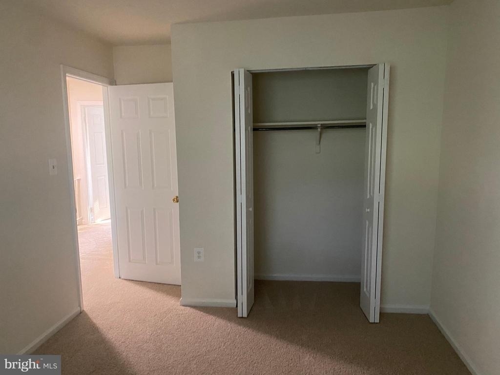10175 Irongate Way - Photo 32
