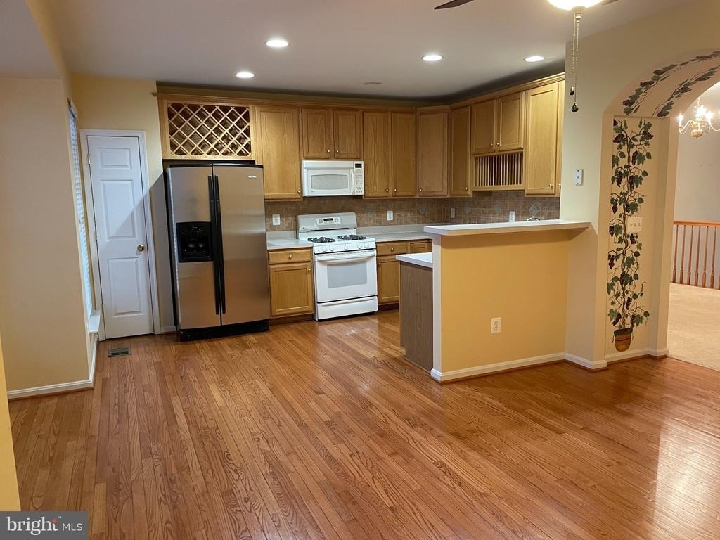 18405 Sierra Springs Square - Photo 14