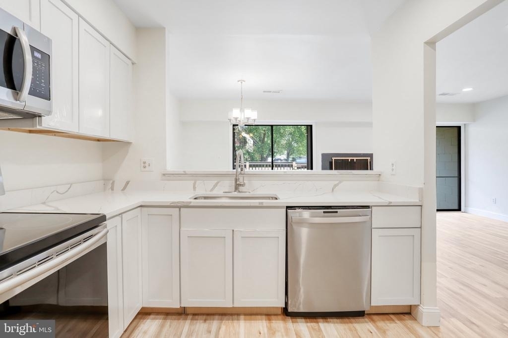 8067 Pantano Place - Photo 19