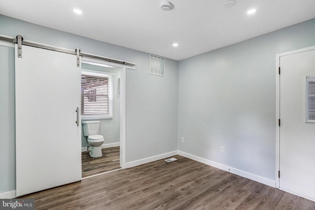 3120 Chepstow Lane - Photo 14