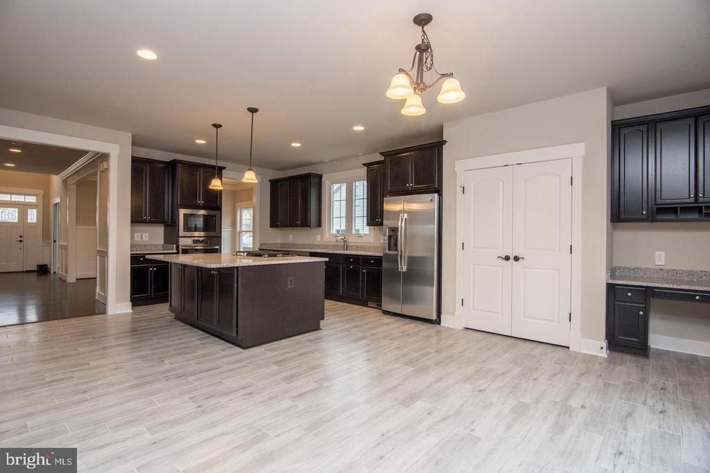 6928 Regent Lane - Photo 24