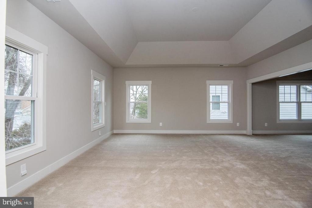 6928 Regent Lane - Photo 68