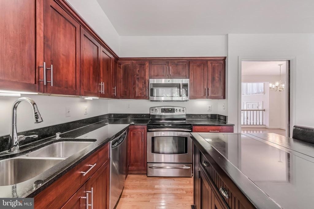 1443 Hampton Hill Circle - Photo 15