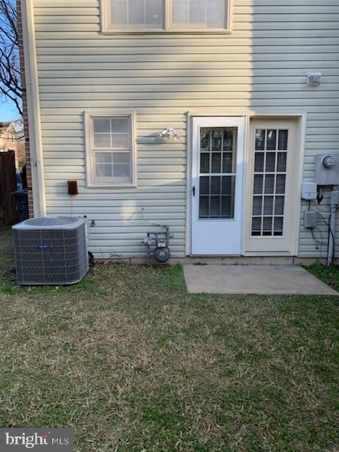 7834 Liberty Springs Circle - Photo 2
