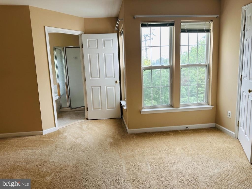2527 Banshire Drive - Photo 11